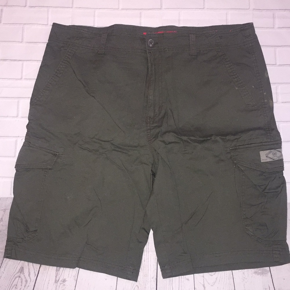 Unionbay Men's Cargo Shorts Size 38 Olive Green